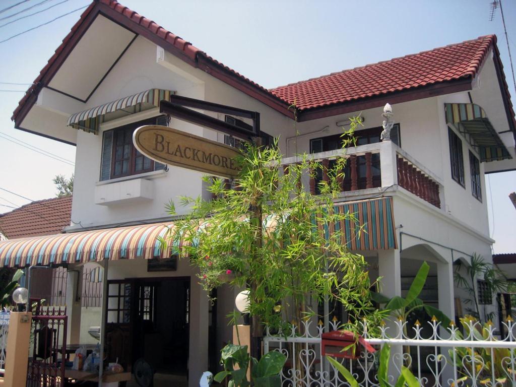 Srikrung Guesthouse Phra Nakhon Si Ayutthaya Ngoại thất bức ảnh
