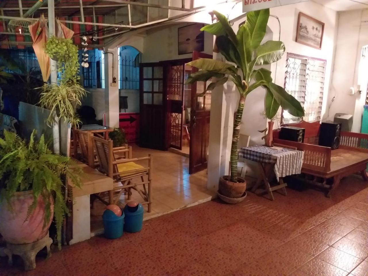 Srikrung Guesthouse Phra Nakhon Si Ayutthaya Ngoại thất bức ảnh
